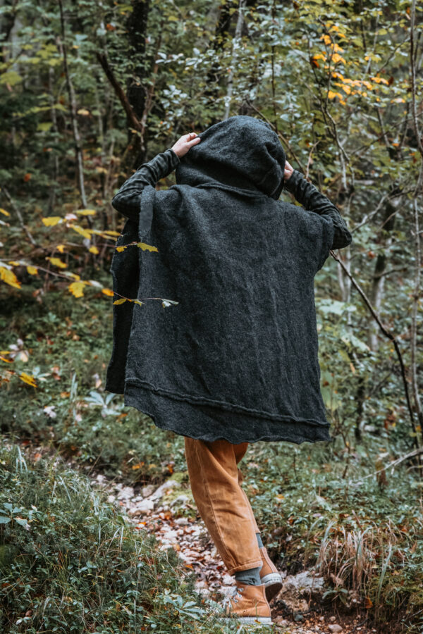 Stonehaven Wool Poncho - Image 5